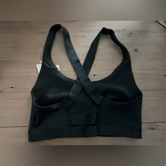 B.temptd b.active Sports Crop - Picture 5 of 6